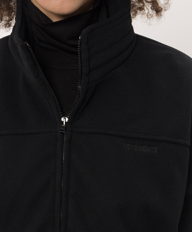 Vetements Чорна куртка з вишивкою логотипа MH27TJ110Bw зображення 5
