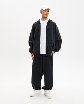 Vetements Чорна спортивна куртка з вишивкою логотипа ME76ZU169Bm