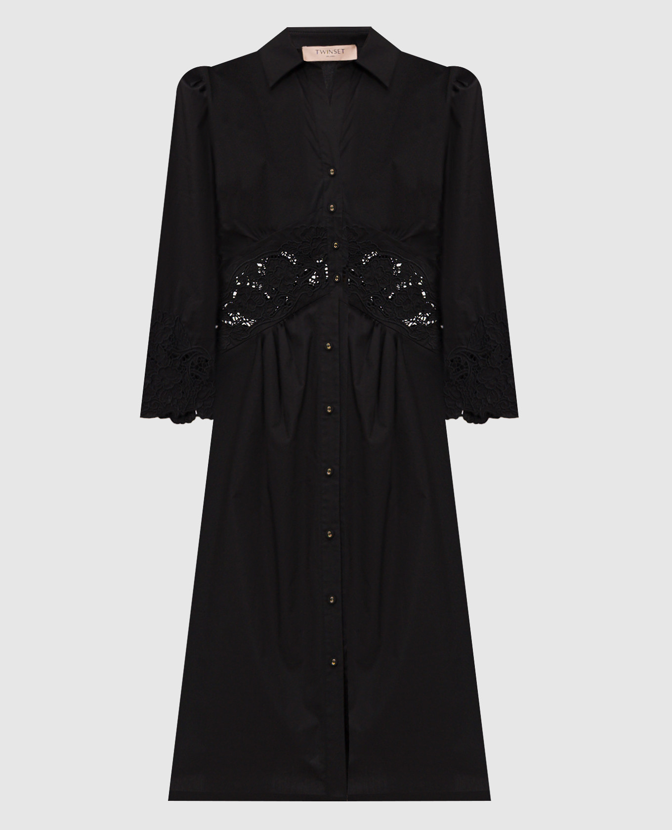 Черное платье-рубашка с вышивкой бродери