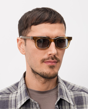 Alexander McQueen Бежевые солнцезащитные очки Skull 861677J0749