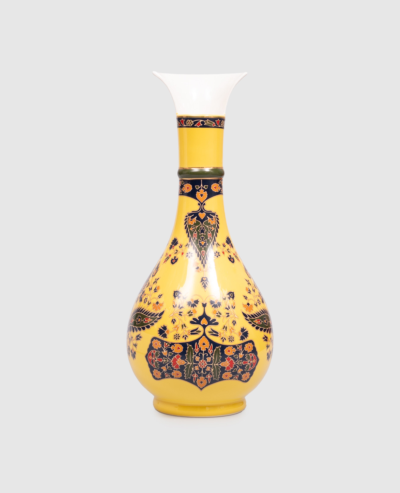 Фарфоровая ваза Chunar