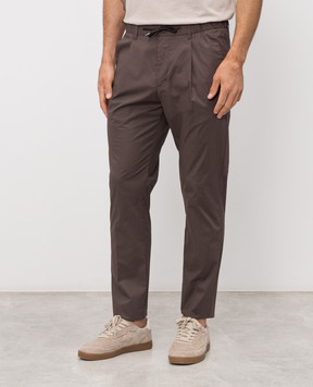 Herno Коричневі штани з металевою пластиною з логотипом PT000166U13164Z