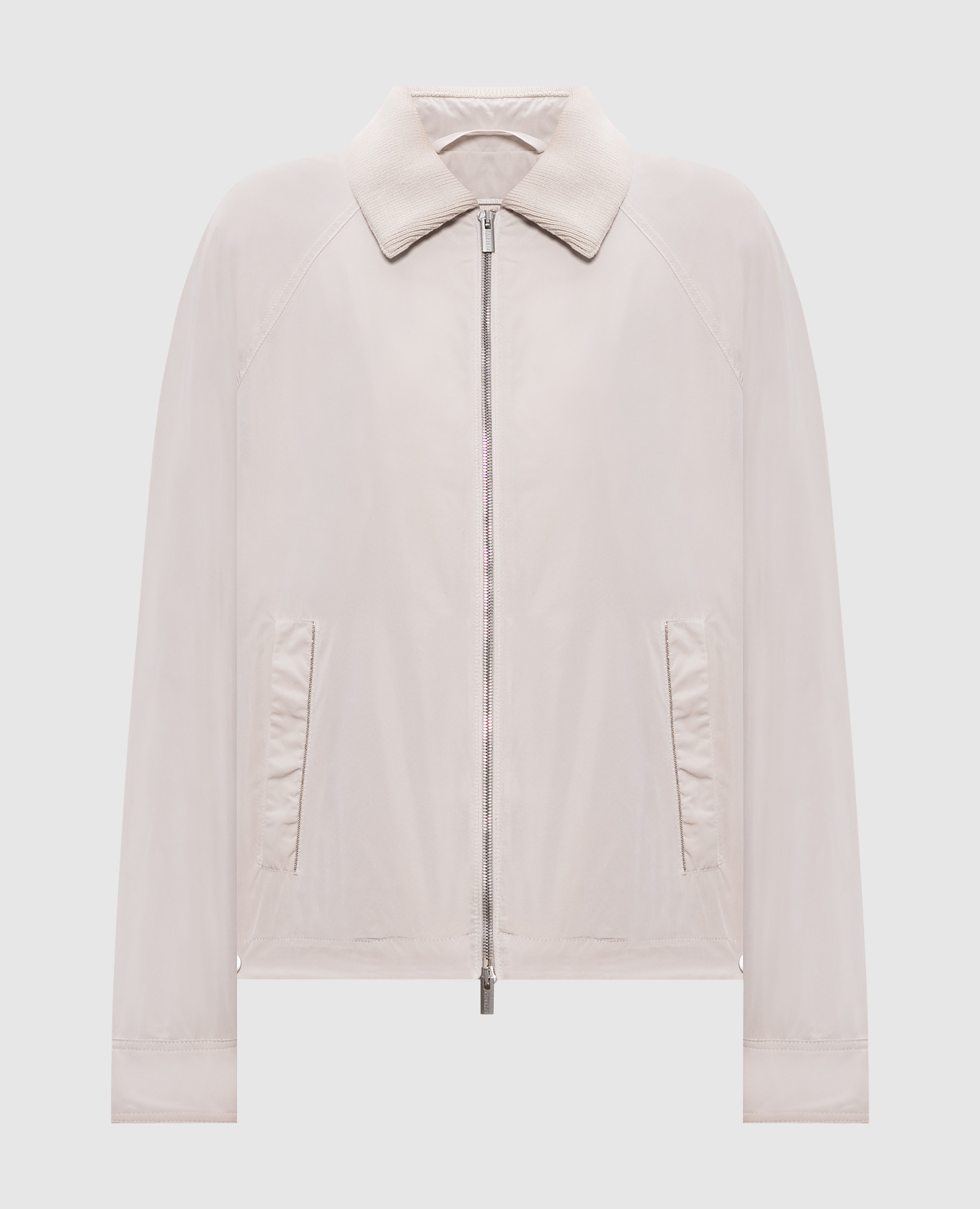 Серая куртка с цепочкой мониль