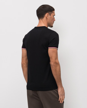 Moncler Черная футболка с контрастным окантованием L10918C7160087296