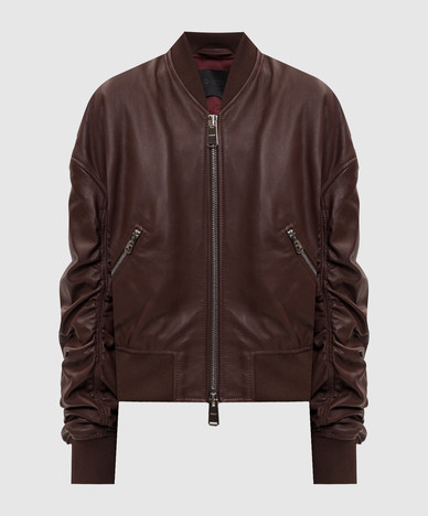 Коричневый кожаный бомбер с драпировкой