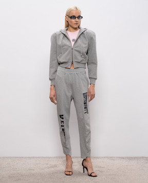 Vetements Серая укороченная спортивная куртка с акцентными плечами WE76ZU503G