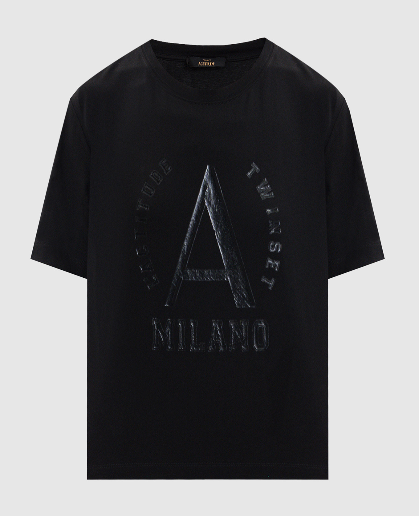 Черная футболка с принтом логотипа