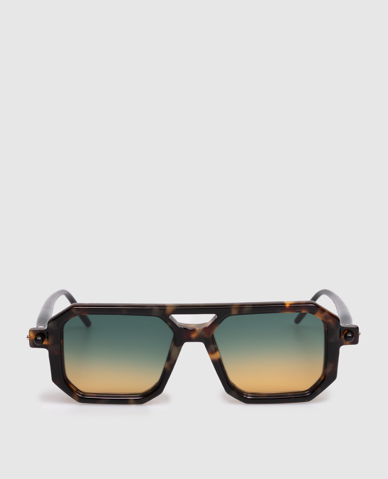 Коричневые солнцезащитные очки P8