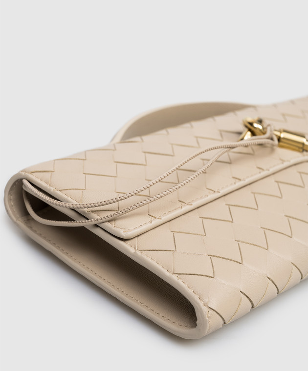 Bottega Veneta Бежевий шкіряний клатч Andiamo 741511VCPP3 зображення 4