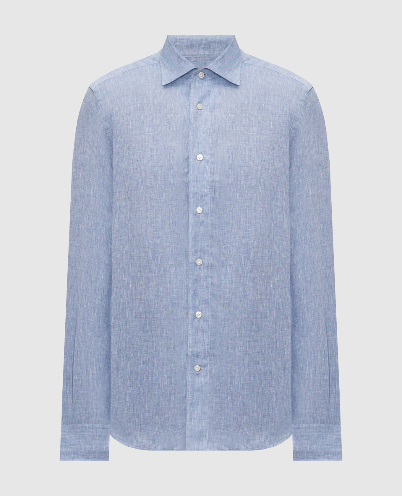 Голубая рубашка из льна