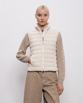Brunello Cucinelli Бежевый пуховый жилет с пайетками M0DVT7776