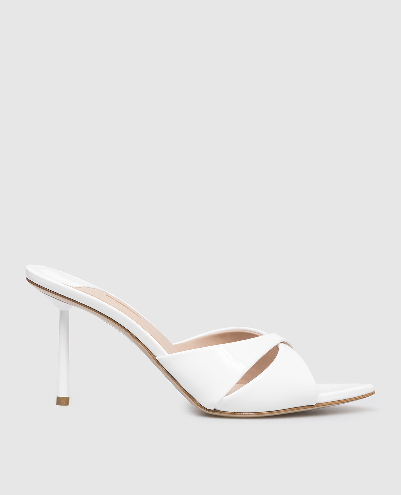 Белые лакированные мюли SHIRLEY