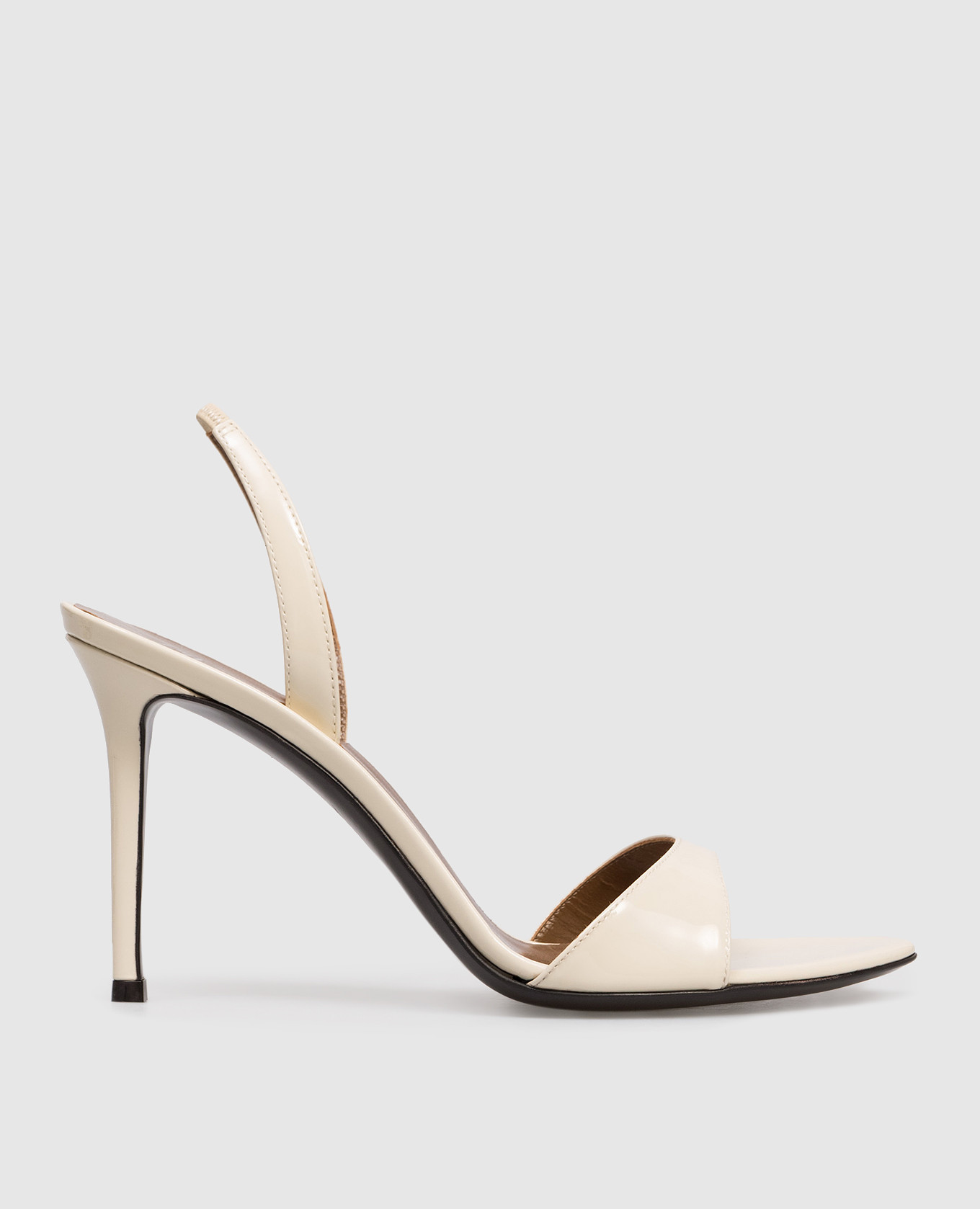 Белые кожаные лакированные босоножки Clandestino