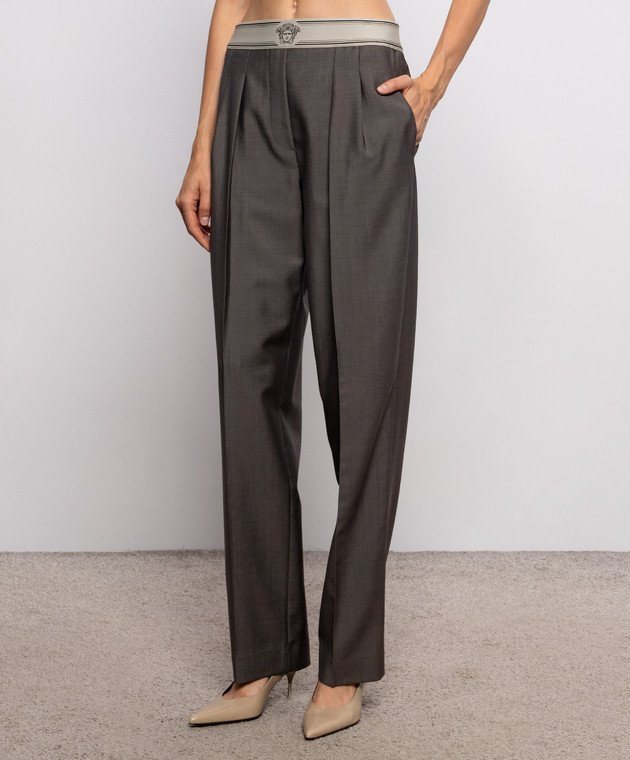 Versace Коричневые брюки из шерсти 10258851A17669 изображение 3