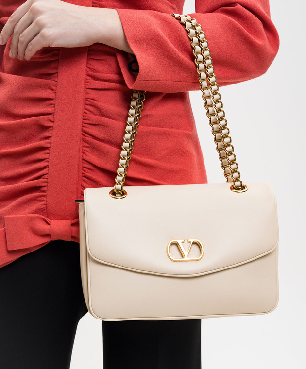 Valentino Бежева шкіряна сумка-месенджер Djuna 8W0B0T57AIR зображення 2