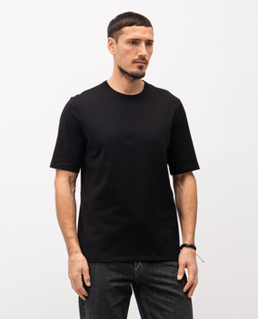 Saint Laurent Черная футболка с вышивкой логотипа в тон 857461Y37XE