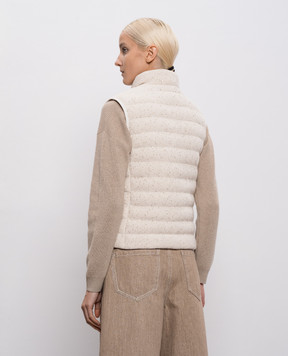 Brunello Cucinelli Бежевый пуховый жилет с пайетками M0DVT7776