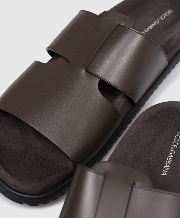 Dolce&Gabbana Коричневые кожаные шлепанцы с тиснением логотипа A80570A0118 изображение 5
