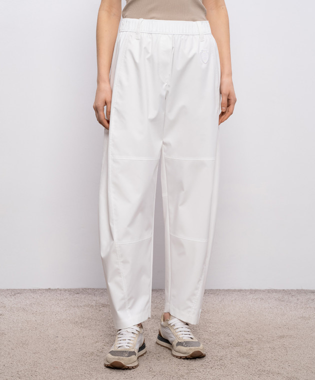 Brunello Cucinelli Білі спортивні штани з нашивкою емблеми MB422P9203 зображення 3