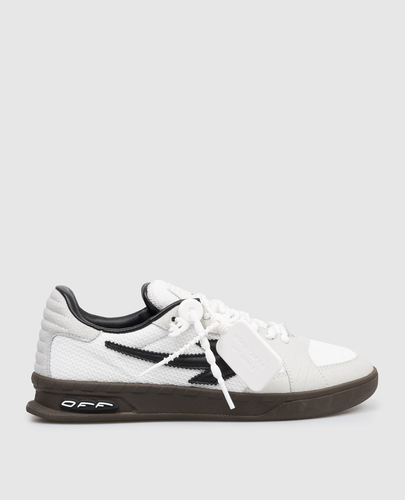 Белые кроссовки End Of Play с контрастным логотипом