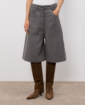 Brunello Cucinelli Серые бермуды из шерсти MP565P9347
