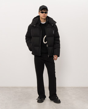 Off-White Черная куртка с вышивкой логотипа 44MED06CF26F001