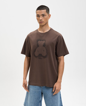 Palm Angels Коричневая футболка Spray Bear PMAA109S26JER001