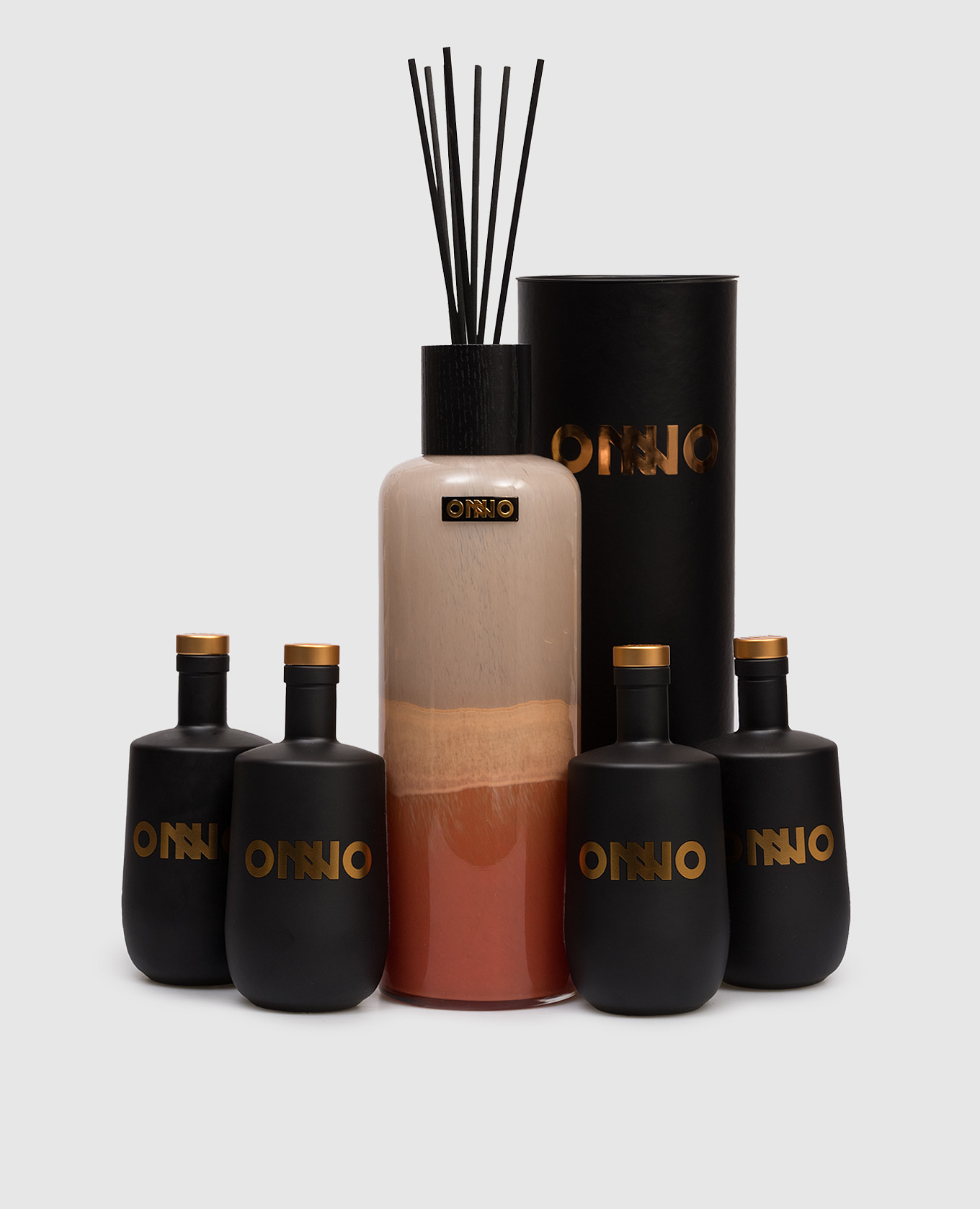 

Набор из аромадиффузора и наполнителей Art Gigi с ароматом Precious Oud 2000 мл, Оранжевый, Ароматы для дома