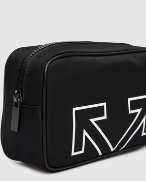 Off-White Чорний несесер з принтом емблеми Arrow OMNS02CC99FAB001