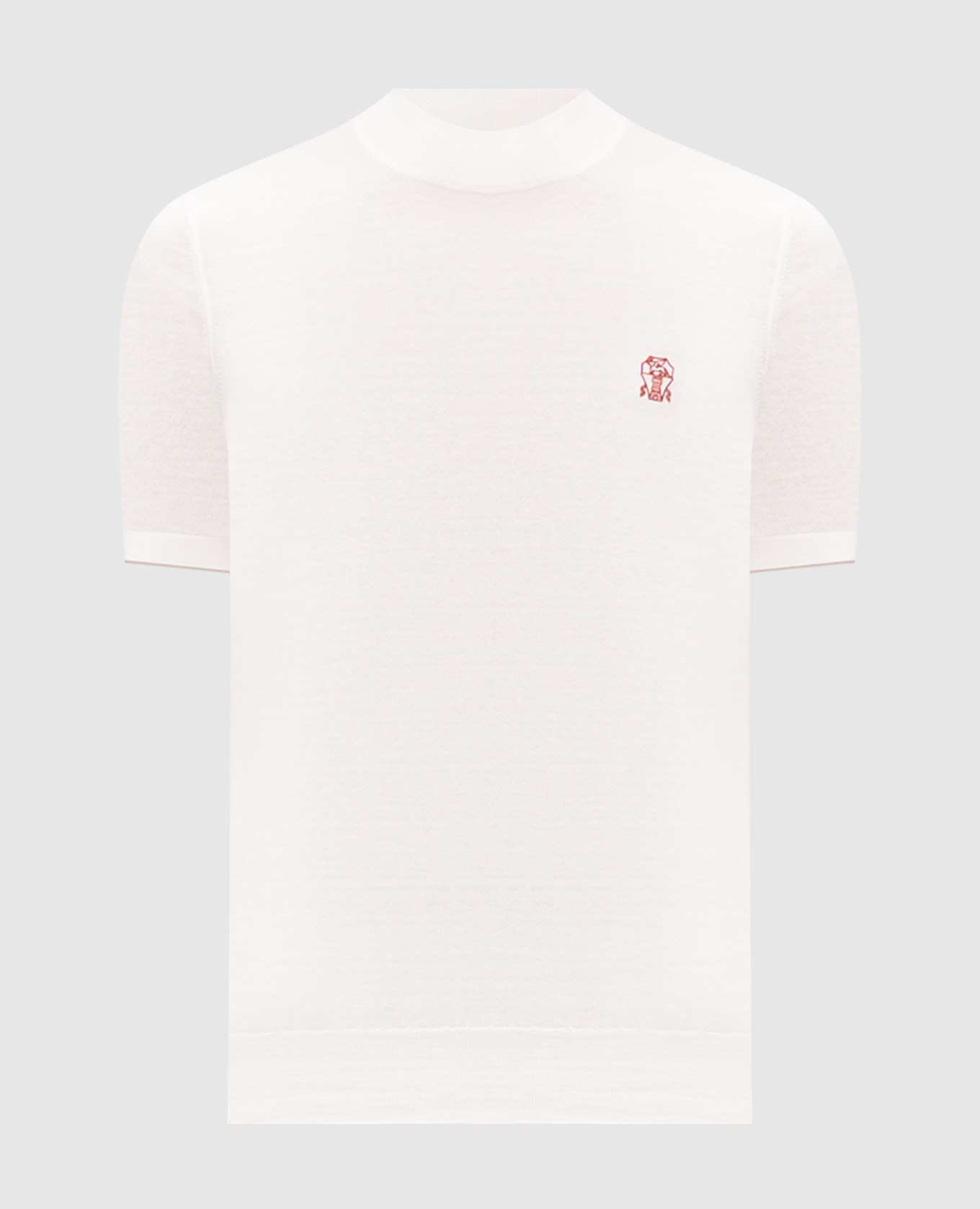 Белая футболка с вышивкой эмблемы