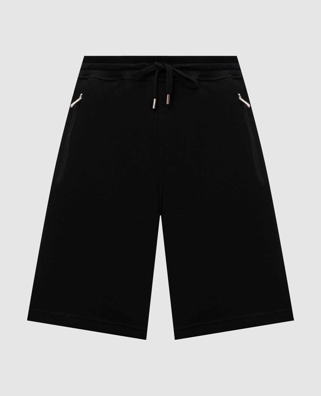 Черные шорты