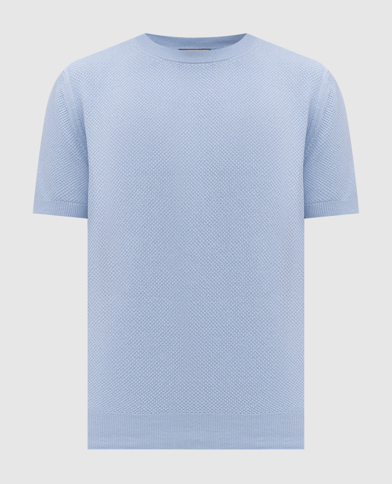 Голубая футболка в узоре