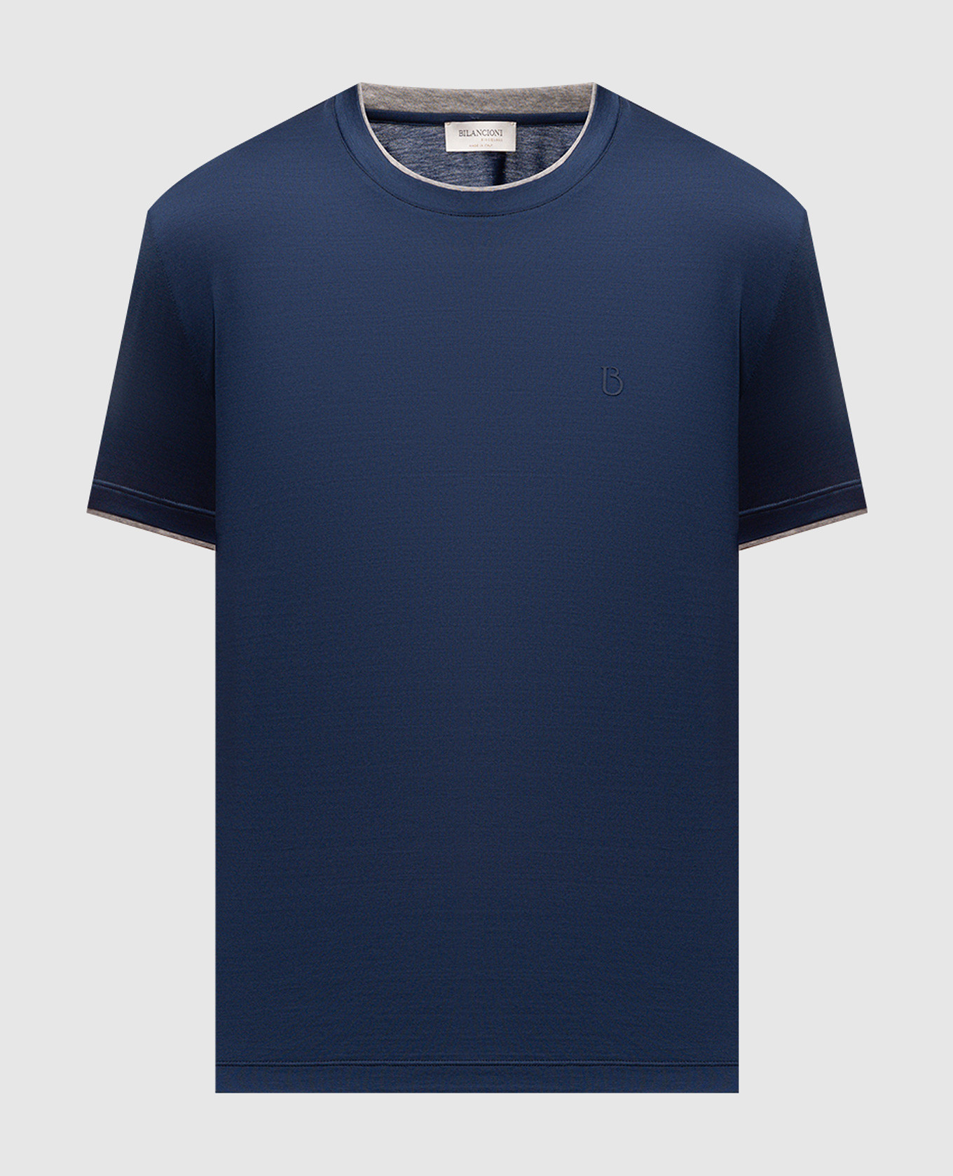 Синяя футболка с эффектом наложения слоев