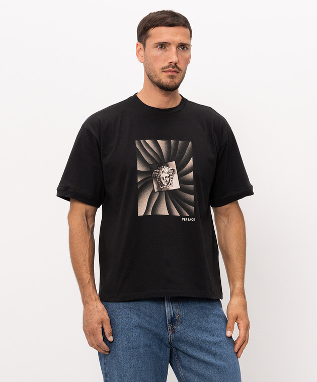 Versace Черная футболка с принтом The Vortex 10260931A18734 изображение 3