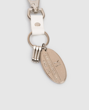 Y`S Yamamoto Білий брелок з логотипом YQA01991