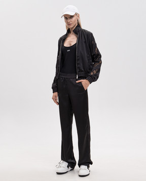 Off-White Черные спортивные брюки с кружевом 2FH00650B