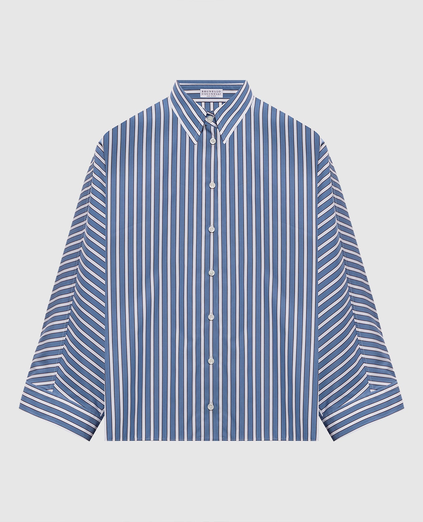 Синяя рубашка в полоску