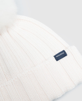 Woolrich Шапка цвета айвори из шерсти с помпоном CFWWAC0163FBUF0428