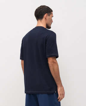 Brunello Cucinelli Синяя футболка с вышивкой эмблемы M0B131328G