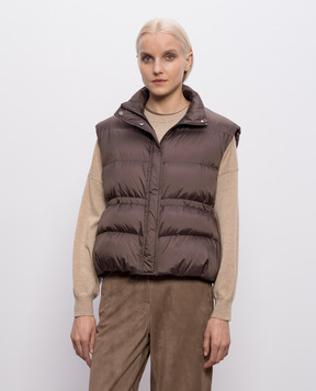 Brunello Cucinelli Коричневий пуховий жилет з ланцюжком моніль MD5987612P