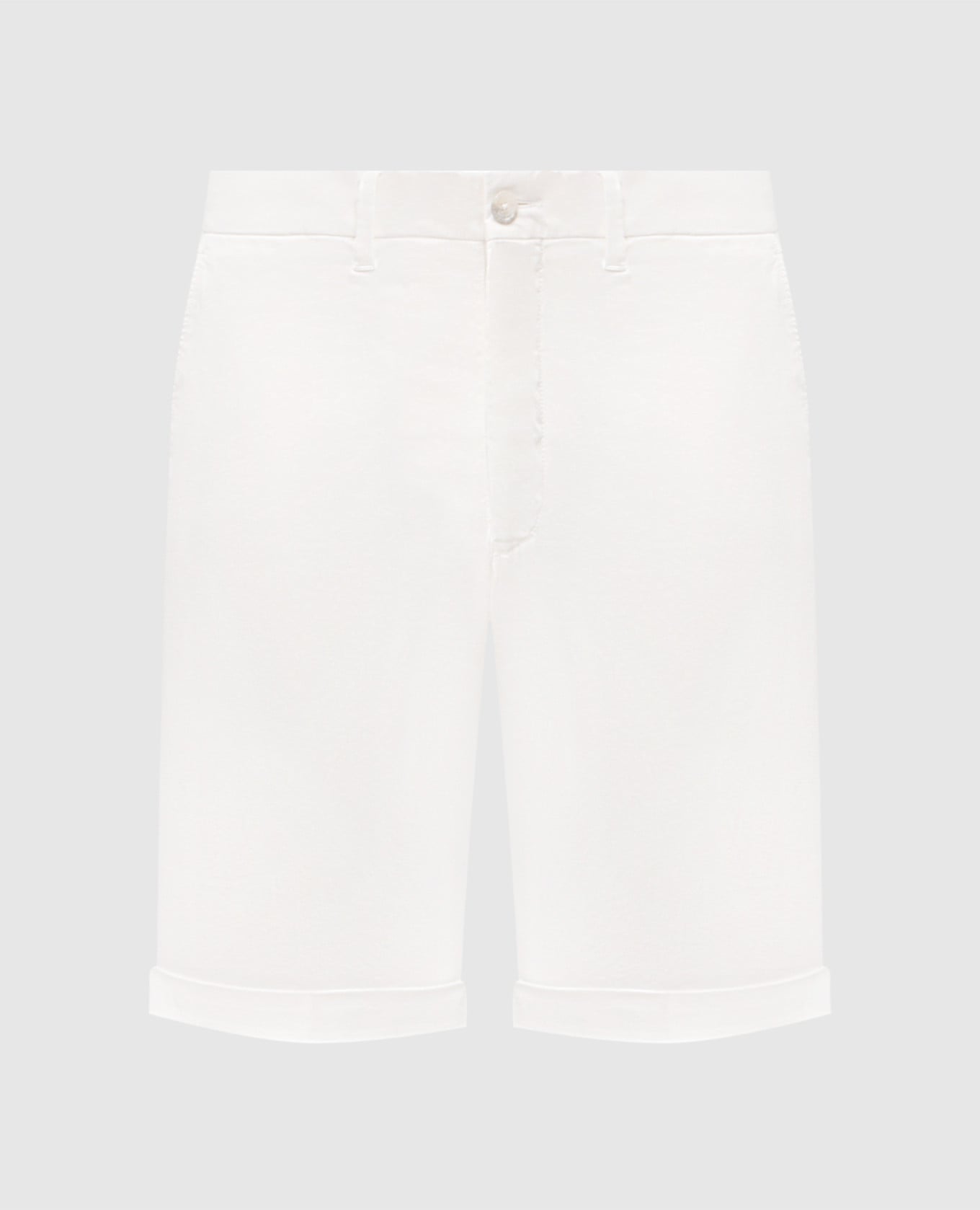 Белые шорты с отворотами