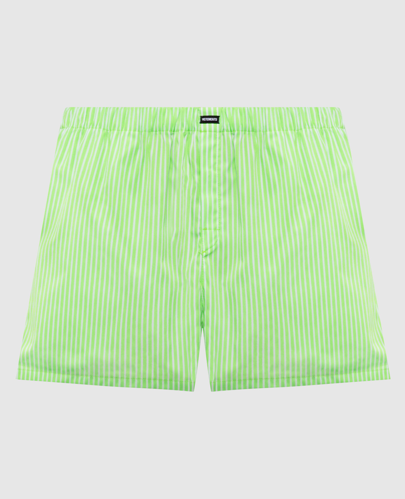 Зелені шорти в смужку