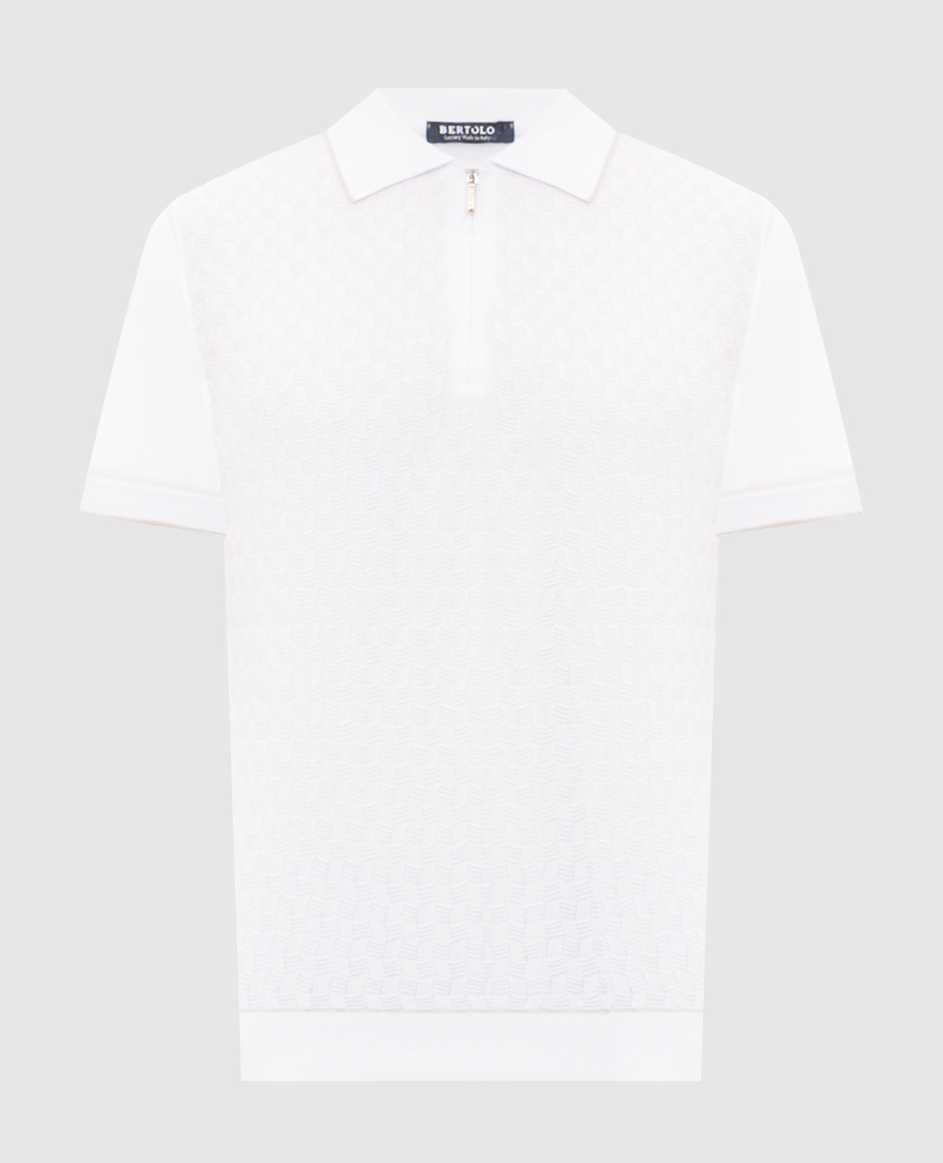 Белое поло с шелком в узор