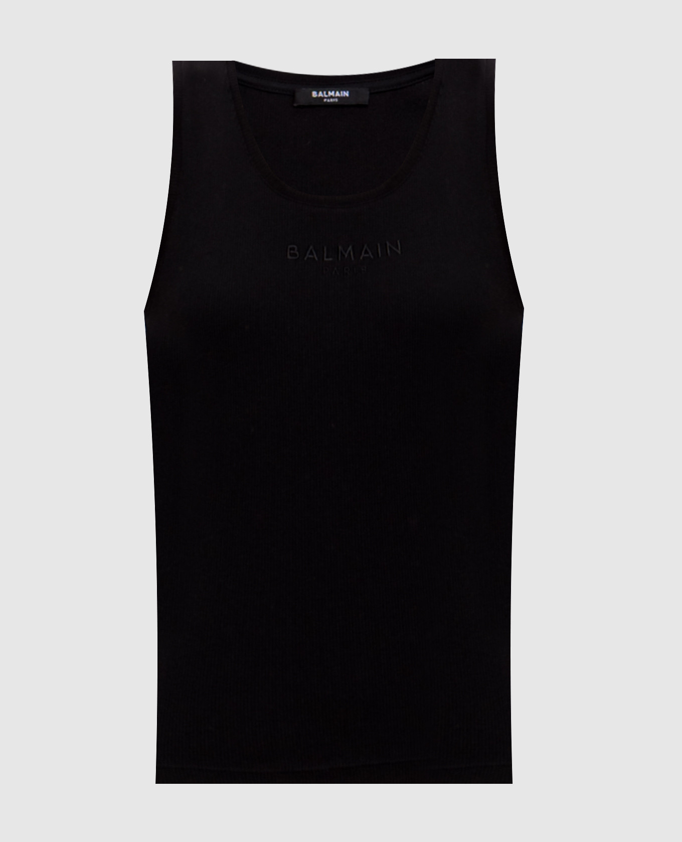 Черная майка в рубчик