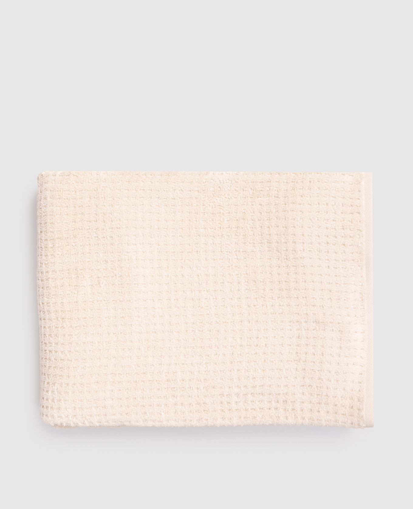 Махровое бежевое полотенце