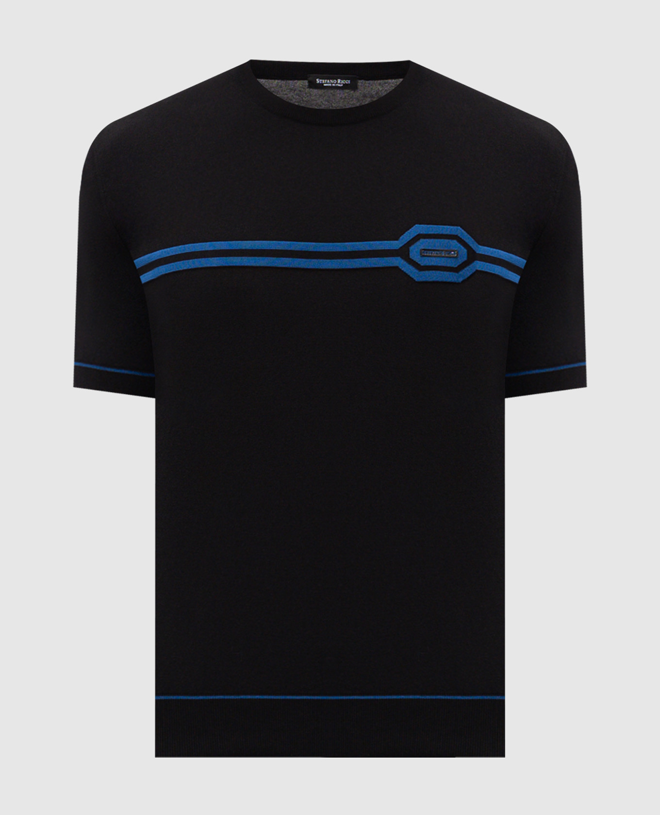 Черная футболка с шелком