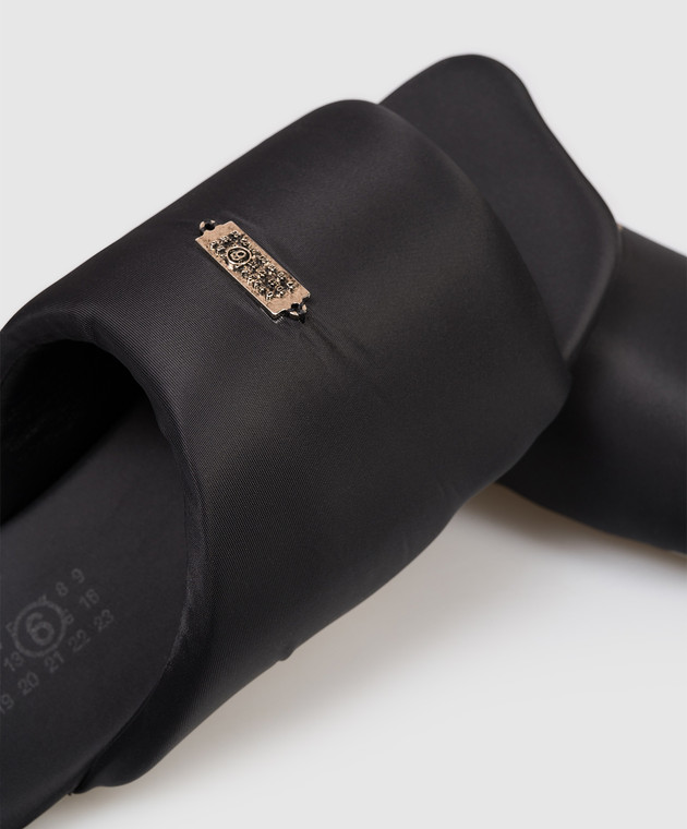 Maison Margiela MM6 Черные шлепанцы с фактурной эмблемой S66WP0125P7705 изображение 5