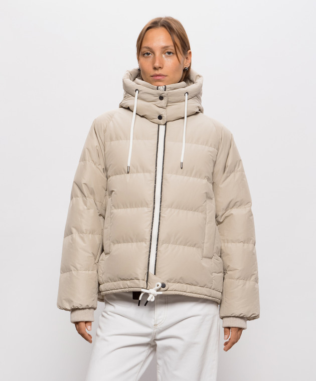 Brunello Cucinelli Бежевый стеганый пуховик с цепочкой мониль MH5257216 изображение 3