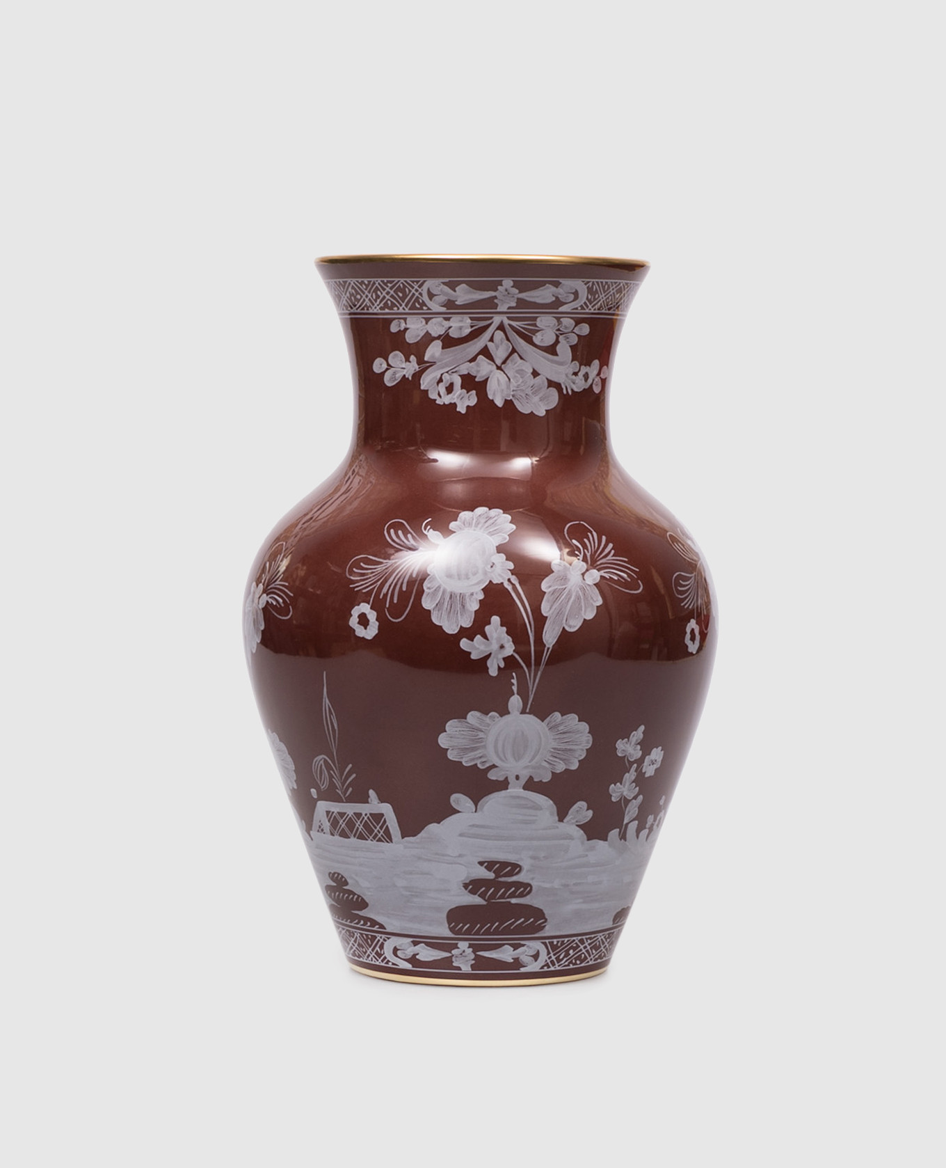 Коричневая фарфоровая ваза MING