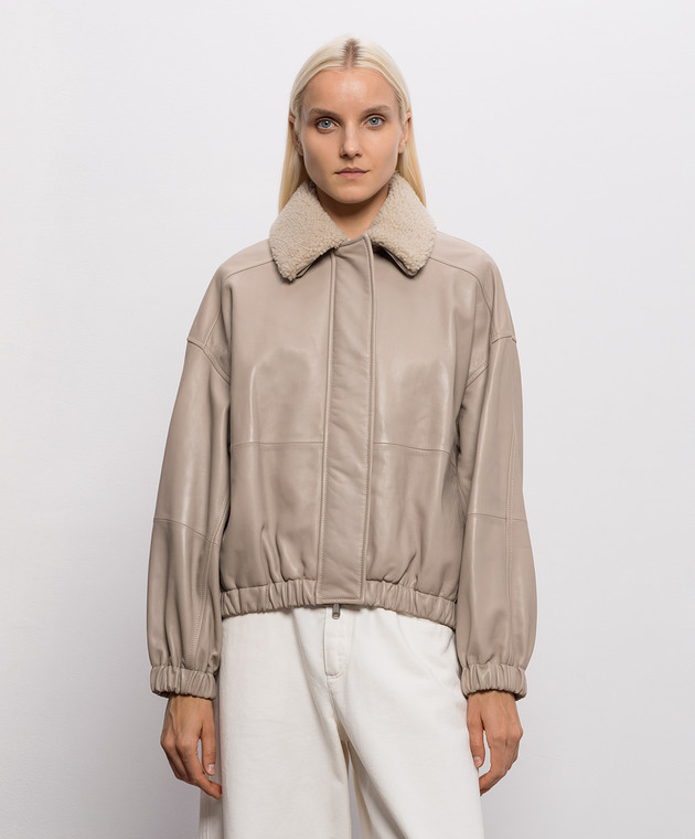 Brunello Cucinelli Бежевая кожаная куртка с мехом MPNMO7734 изображение 3